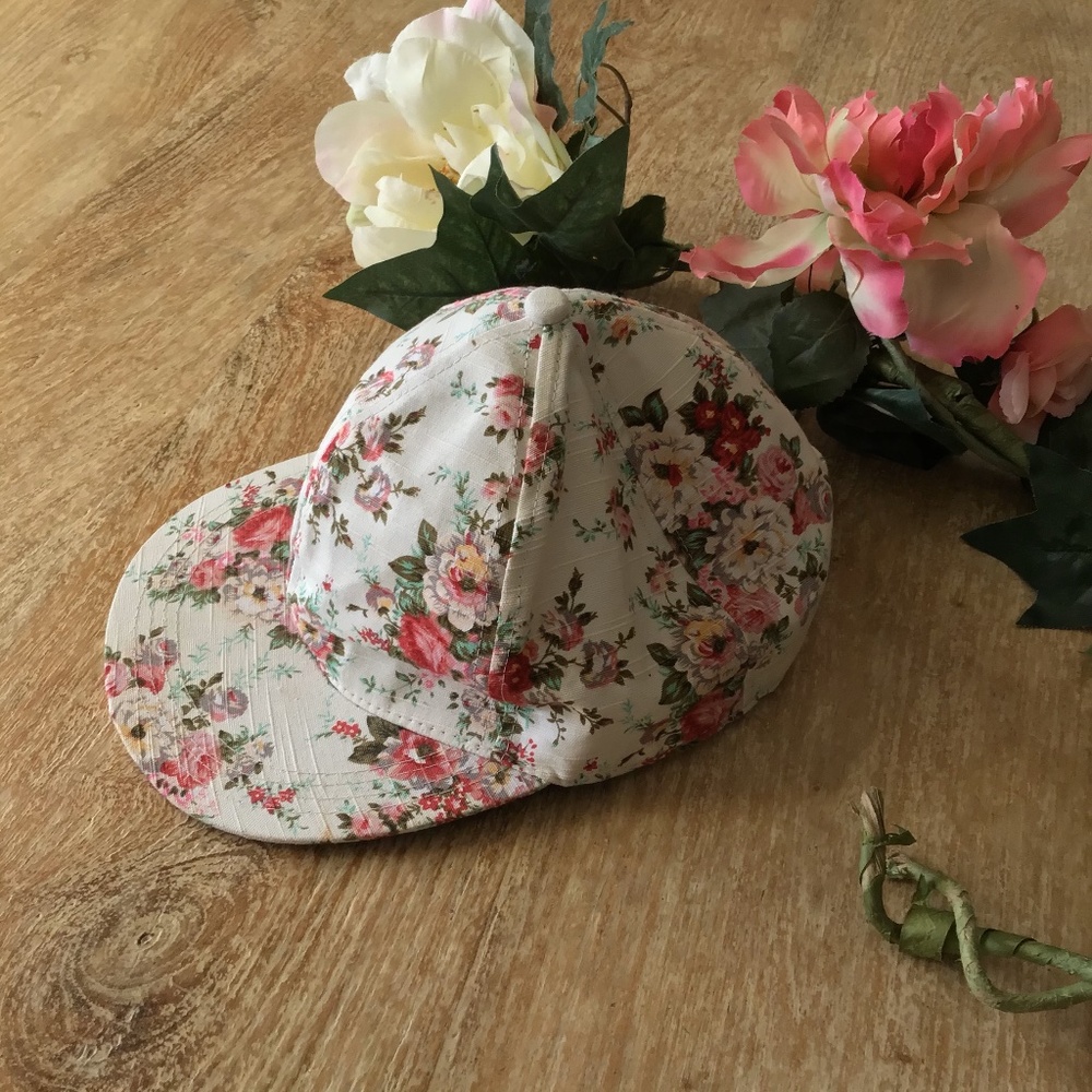Cream Floral Snapback Cap